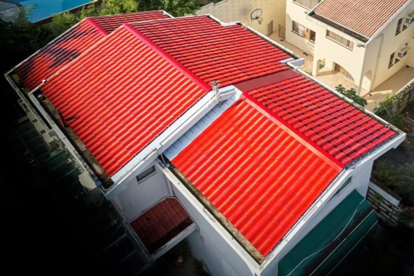 Villa Solar Roof