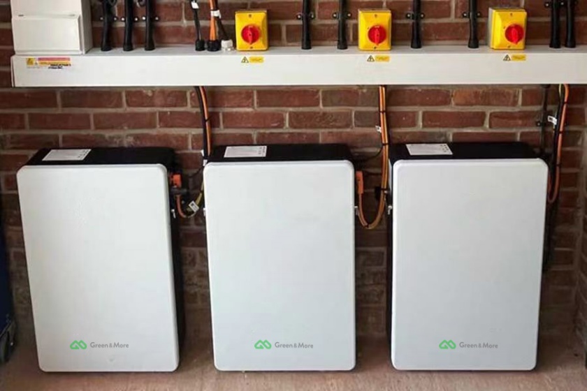 Energy storage lithium battery