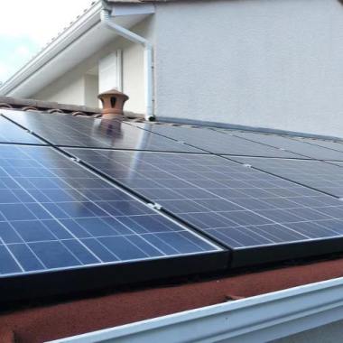 تخزين الطاقة الشمسية للمنازل بسعة ٢٠ كيلوواط/ساعة | تحكم ذكي | حل احتياطي موثوق